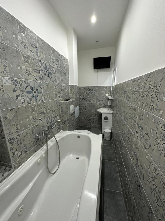 Nice 5 Apartments Saraybosna Dış mekan fotoğraf